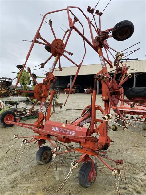 Faneuse SIP SPIDER 685 PRO 1999 VENTE DE DIVERS MATERIELS AGRICOLES