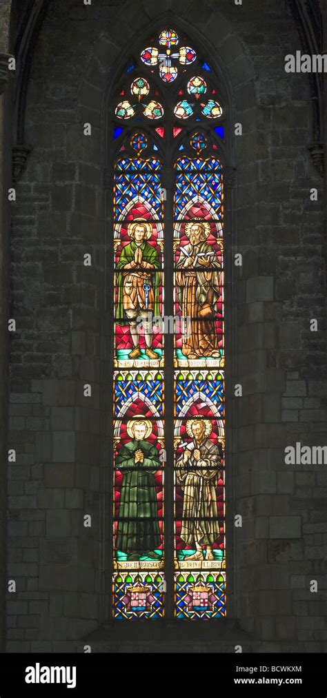 Basílica Santa Maria del Mar Stained glass windows Barcelona Catalonia Spain Stock Photo - Alamy