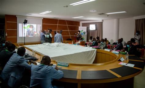 Fonds Bleu Pour Le Bassin Du Congo L Tude De Pr Figuration Et La