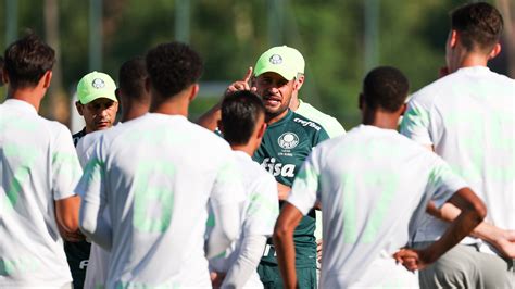 Atual Bicampe O Palmeiras Enfrenta Queimadense Pb Na Estreia Da