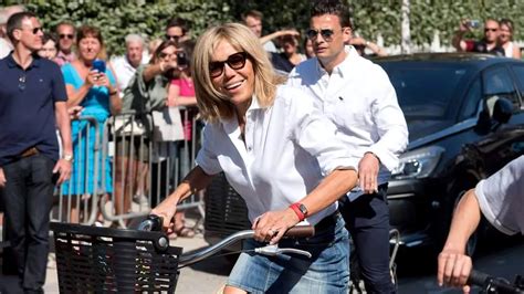 Brigitte Macron A Pierdut Procesul Cu Femeile Care O Acuzau Că S A