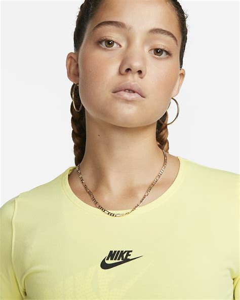 Nike Sportswear Women S Long Sleeve Dance Crop Top Nike Nz