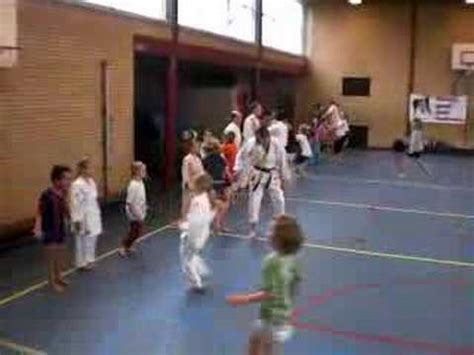 Karate Do Van Elburg In Loenen Op Basisschool De Tweede Stee 13