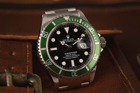 Rolex Kermit Vs Rolex Hulk Green Submariner Comparison LaptrinhX News