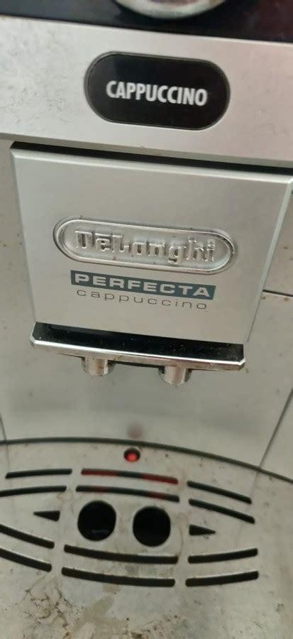 DeLonghi Perfecta Cappucino Klappe schließt nicht DeLonghi Kaffee