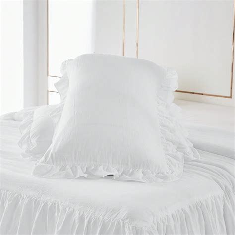 Hig 3 Piece Ruffle Skirt Bedspread Set 30 Inches Drop Ruffled Style