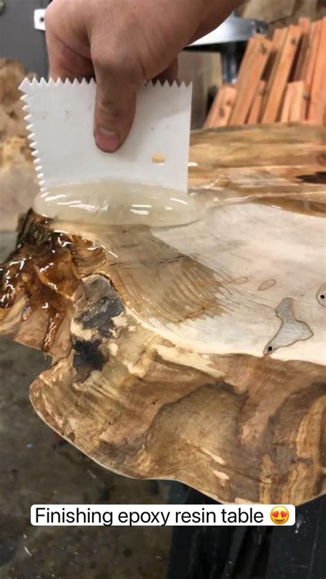 Finishing epoxy resin table 😍 | Resin and wood diy, Epoxy wood table ...