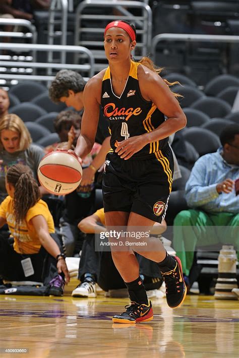 Skylar Diggins Of The Tulsa Shock Dribbles The Ball Up Court Against