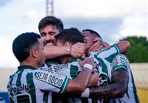 Coritiba atropela Humaitá e se classifica para a próxima fase da Copa