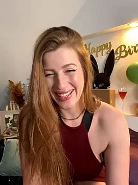 Foxyfrenchy Fully Nude Strip On Cam For Online Porn Movie Chat