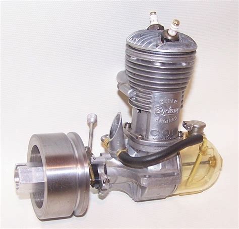 Super Cyclone Gr Twin Plug Head Spark Ignition Gas Powered