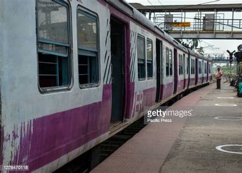 Kolkata Railway Photos Et Images De Collection Getty Images