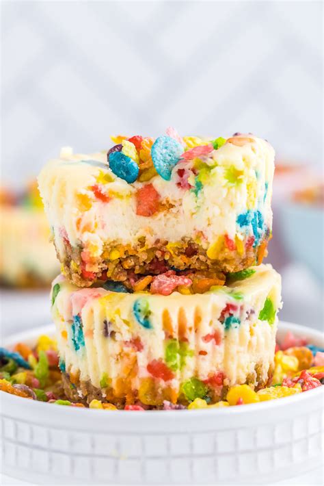 18 Delicious Fruity Pebbles Recipes - The Savory Cipolla