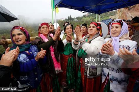 Celebrating Berber Photos and Premium High Res Pictures - Getty Images