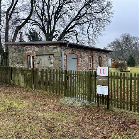 Gutshaus Below DER GUTSHAUSPOD