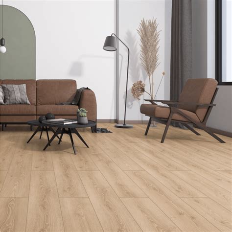 Wood Effect 8mm Rialto Oak Laminate Flooring DFD