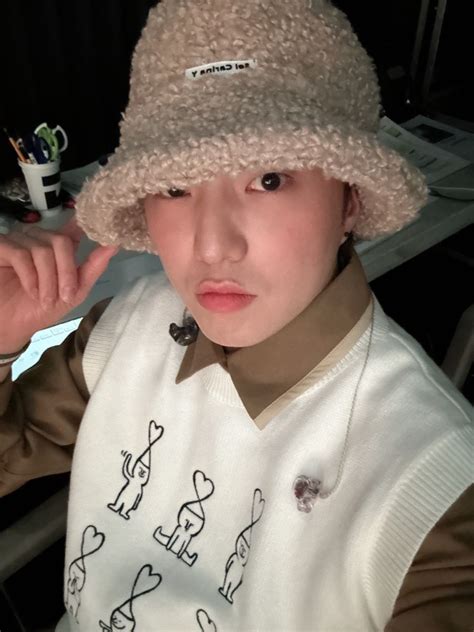 Kang Seungyoon On Weverse Winner Who Is Next Debut