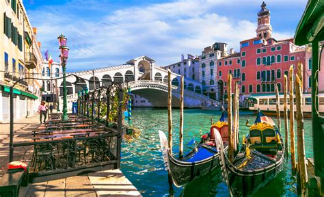 Grand Canal And Rialto Bridge Venice Jigsaw Puzzle In Puzzle Of The