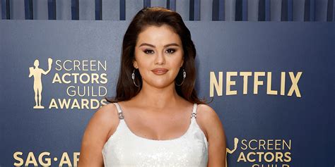 Selena Gomez Is Dreamy In A White Gown At Sag Awards Sag