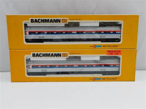 Bid Now: Bachmann HO Scale Amtrak Passenger Car Train Set - March 3 ...