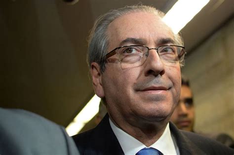 Eduardo Cunha prestes a se salvar na Câmara e visto como útil para