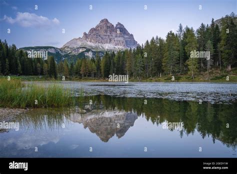 Lago Antorno Laketre Cime Di Lavaredo Mountain In Background