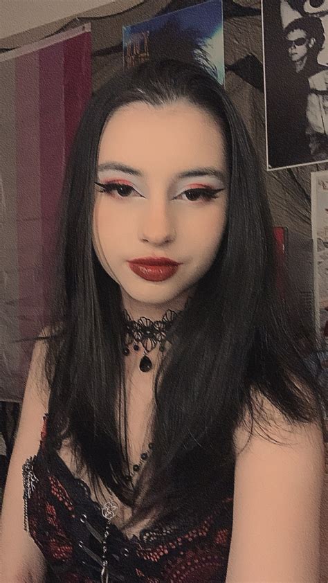 That One Goth Lesbian Who The Hell Is In Charge Of The Ukraine
