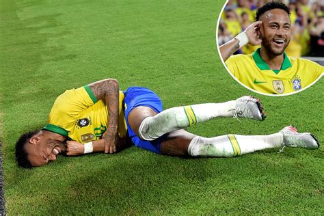 Neymar Brutally Smashes Face First Into Ad Hoarding As He Scores On