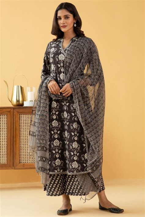 Buy Black Block Printed Angrakha Cotton Kurta For Women Fgmk21 27