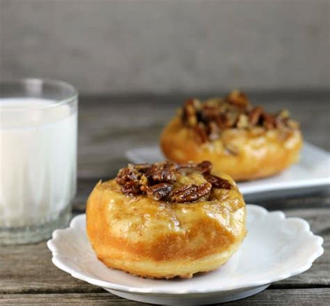 Caramel Pecan Rolls - Words of Deliciousness