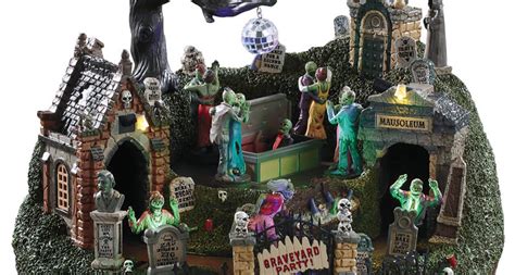 Lemax Unveils 2019 Spooky Town Collection All Hallows Geek