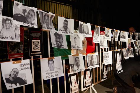 Protesta En La Ciudad De México Por Asesinatos De Periodistas