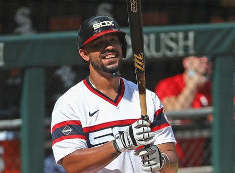 White Sox slugger Jose Abreu wins 2020 AL MVP award | WGN-TV