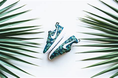 Nike Roshe Run Poison Green Palm Trees Le Site De La Sneaker