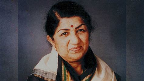 Lata Mangeshkar: Top 7 songs that are ETERNAL | IWMBuzz