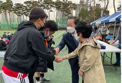 데일리팜 위드코로나와 함께 찾아온 지오영 약사축구대회