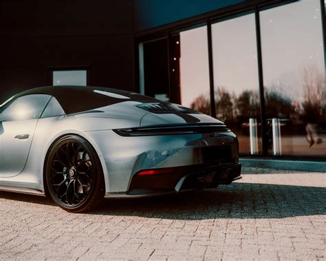 Porsche 992 Exploring The Classic Wheel Options From Forgewed Art To Modern Tech