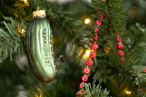 8 Kuriose Weihnachtstraditionen Weltweit