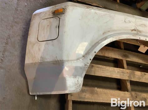 Ford Lh Rear Dulley Fender Bigiron Auctions