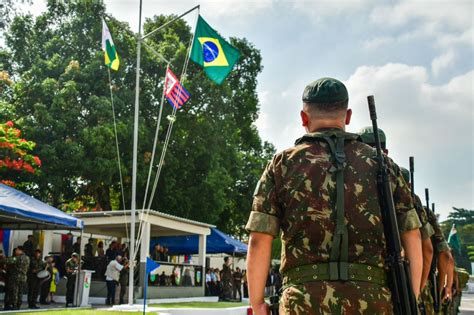 Comando Militar Do Leste Ca Leste Realiza Passagem De Comando