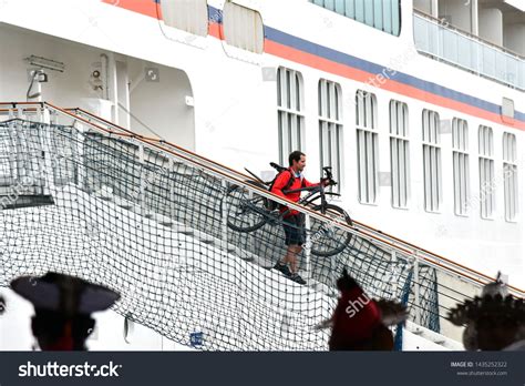 Ms Europa 2 Cruise Ship Arrival Stock Photo 1435252322 | Shutterstock