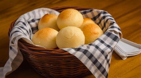 Premium Ai Image Brazilian Cheese Bread Or Pao De Queijo Traditional