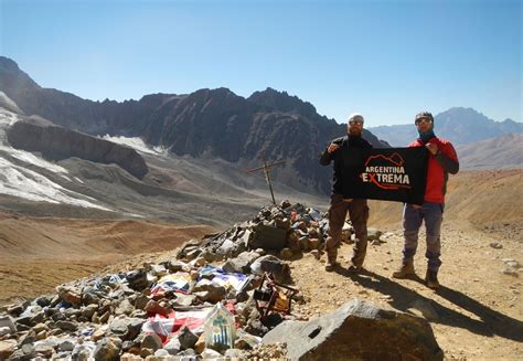 Trekking Avion de los Uruguayos Selección general