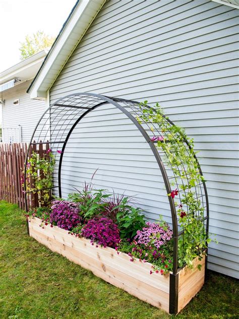 Arch Trellis Kit For Wide Raised Beds Gardener S Supply