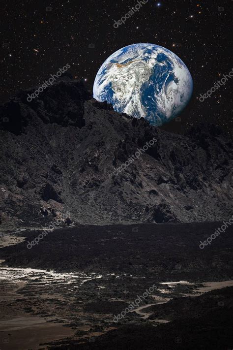 Montañas En La Luna Elementos De Imagen Proporcionados Por La Nasa 2023