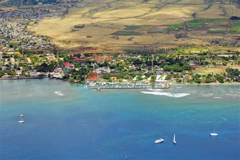 Lahaina Harbor in Lahaina, HI, United States - harbor Reviews - Phone Number - Marinas.com