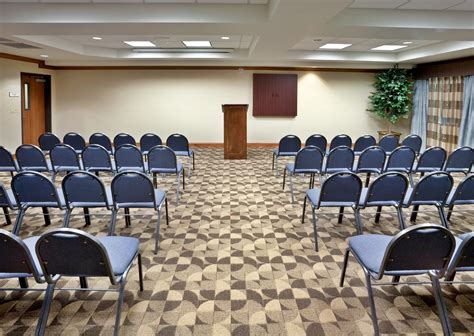 Holiday Inn Express & Suites Idaho Center – Nampa, ID – InnTrusted