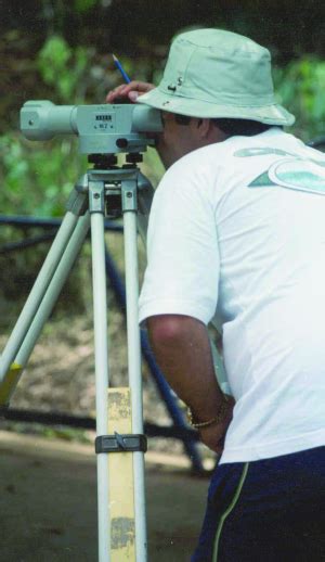 Ingeniero Técnico en Topografía Especialidad en Topografía y