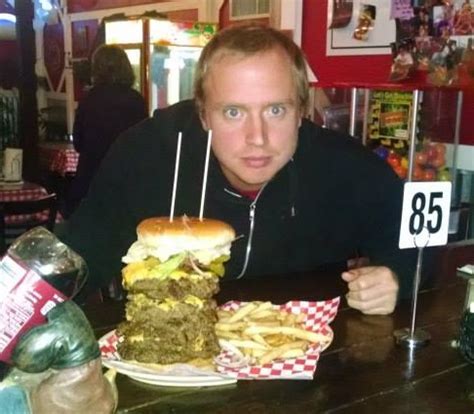 Burger Barn's Monster Burger Challenge (Baytown) - FoodChallenges.com ...