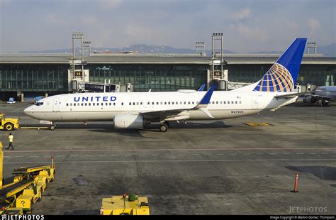 N Boeing United Airlines Marlon Gomez Thompson